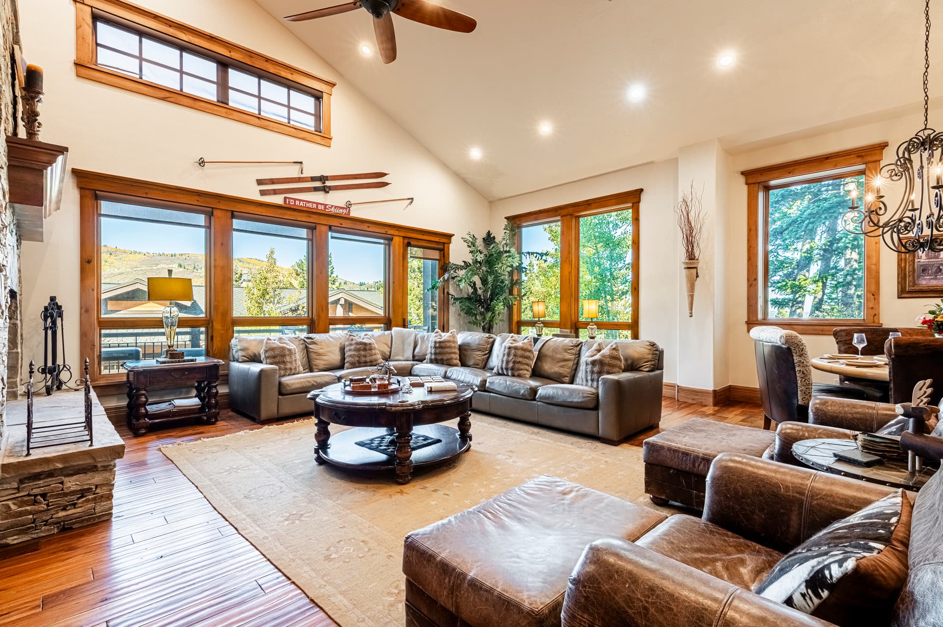 Lookout #26 - Image 4