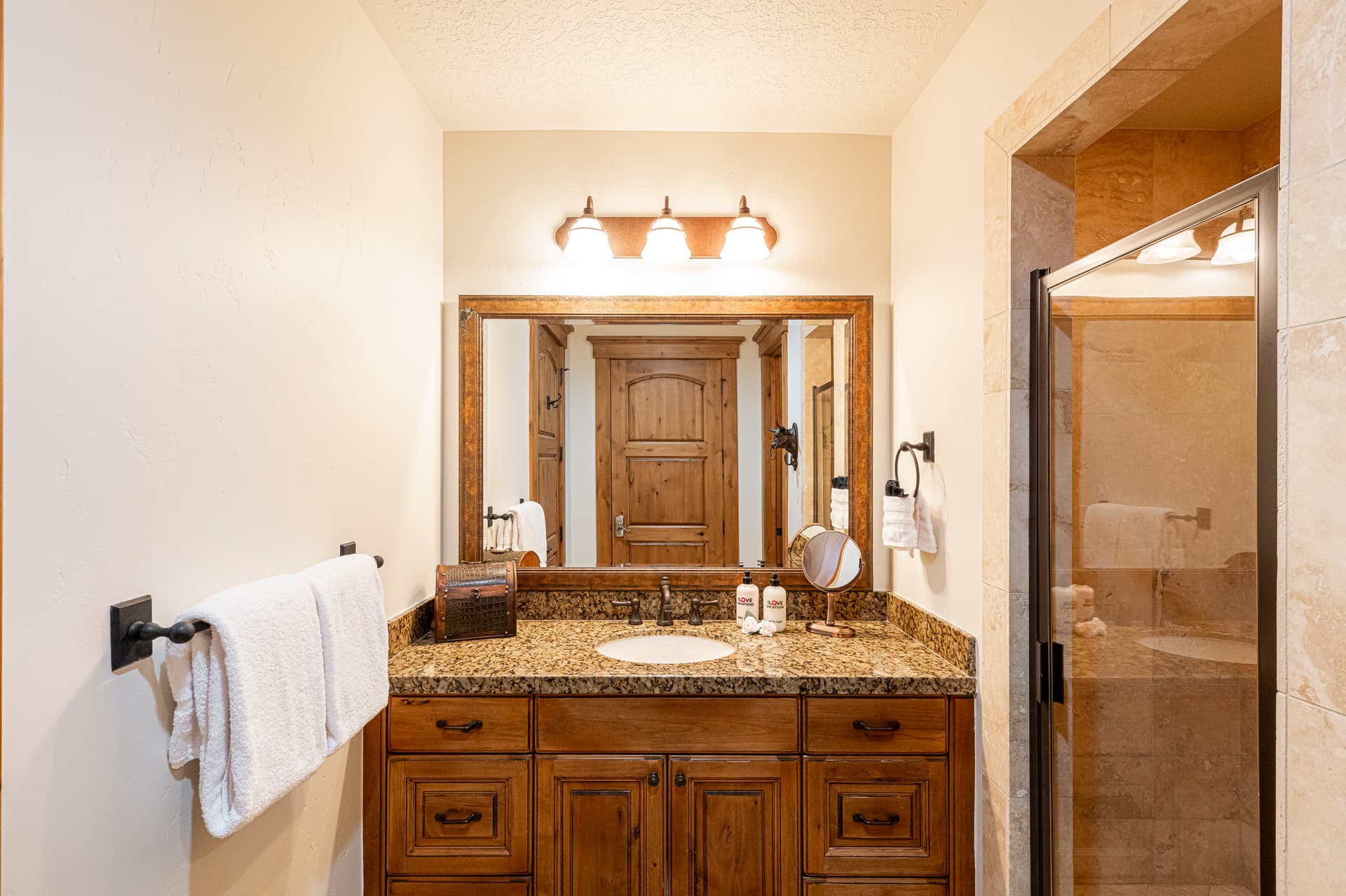 Lookout #26 - Image 32