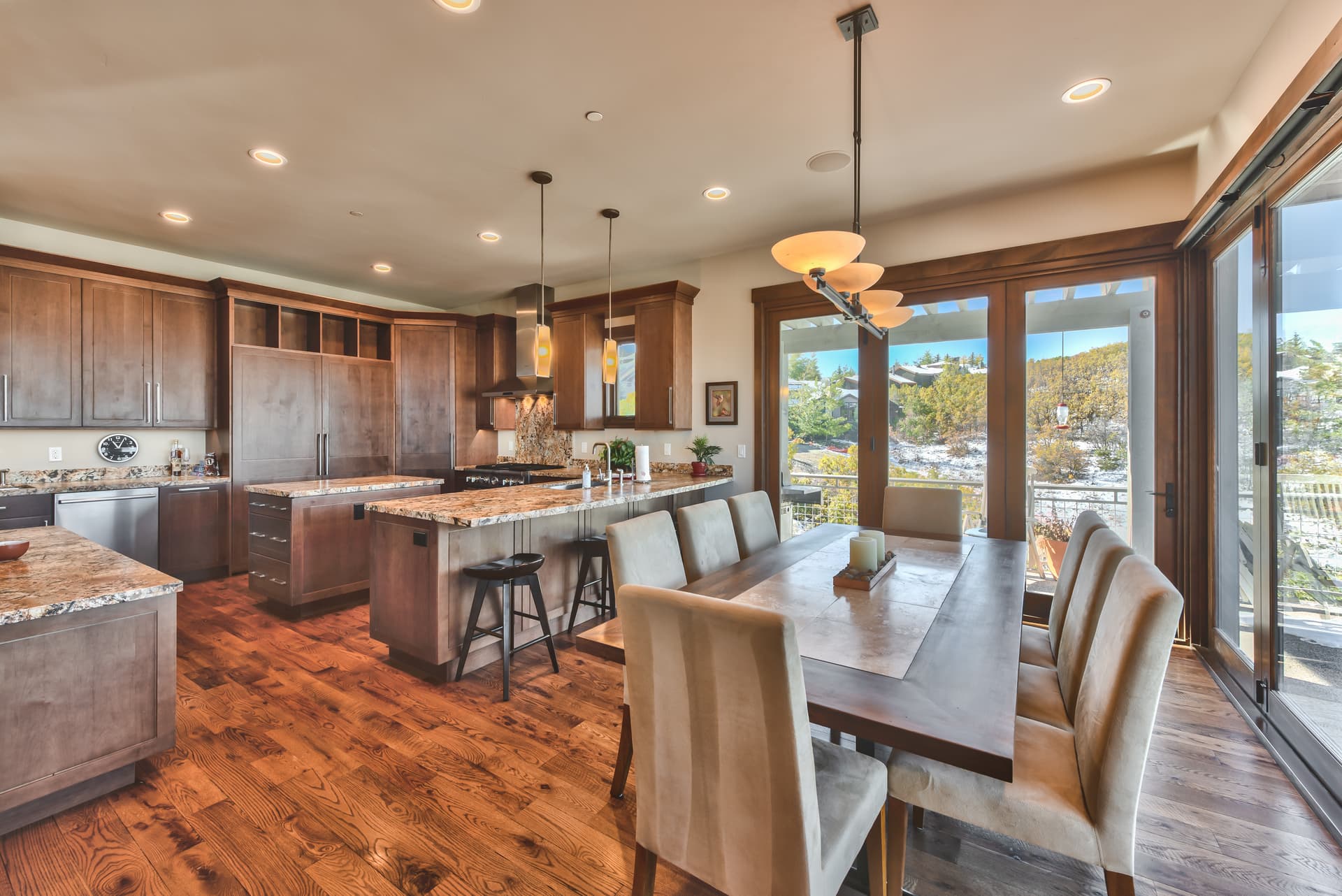 Majestic View - Image 5