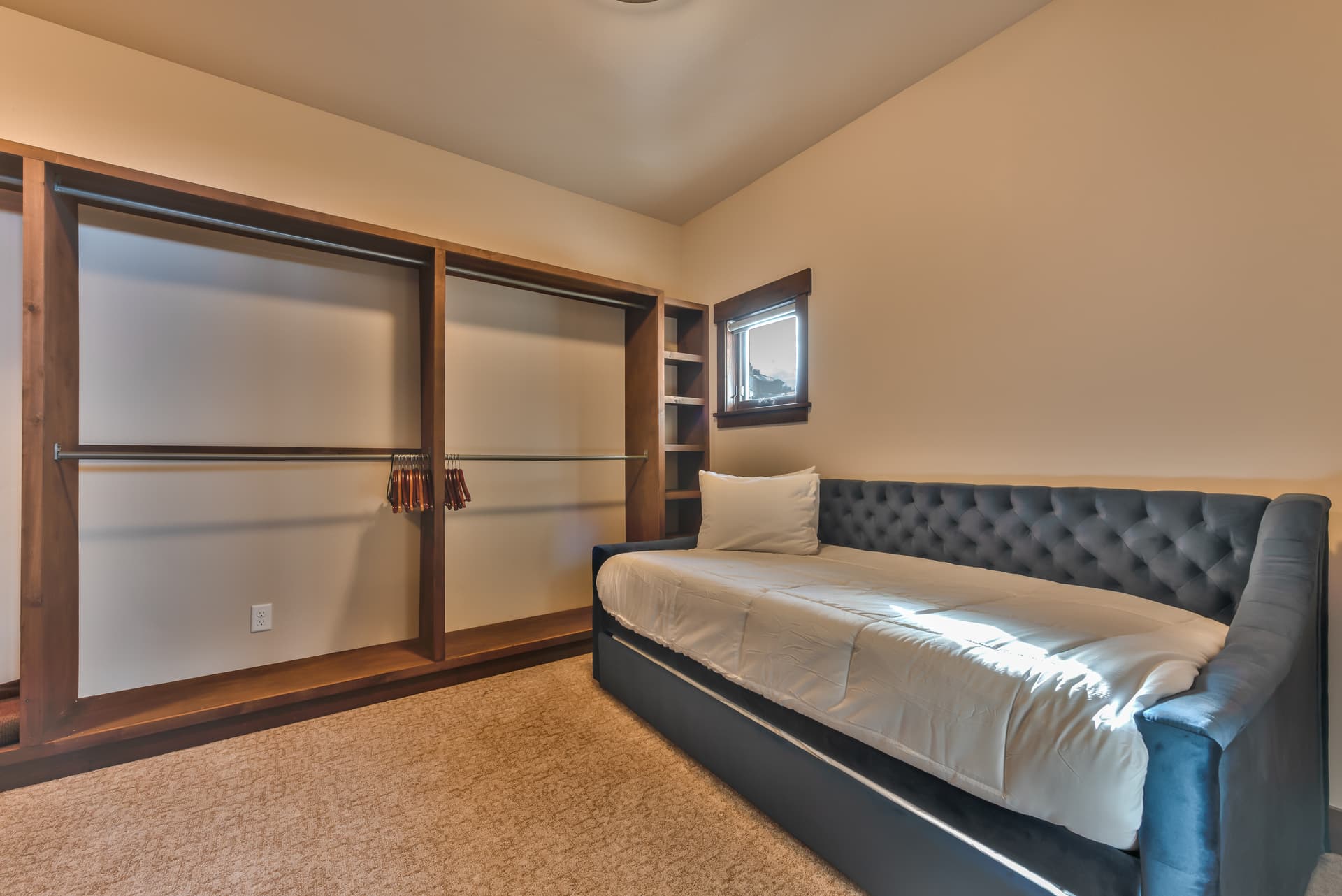 Majestic View - Image 21