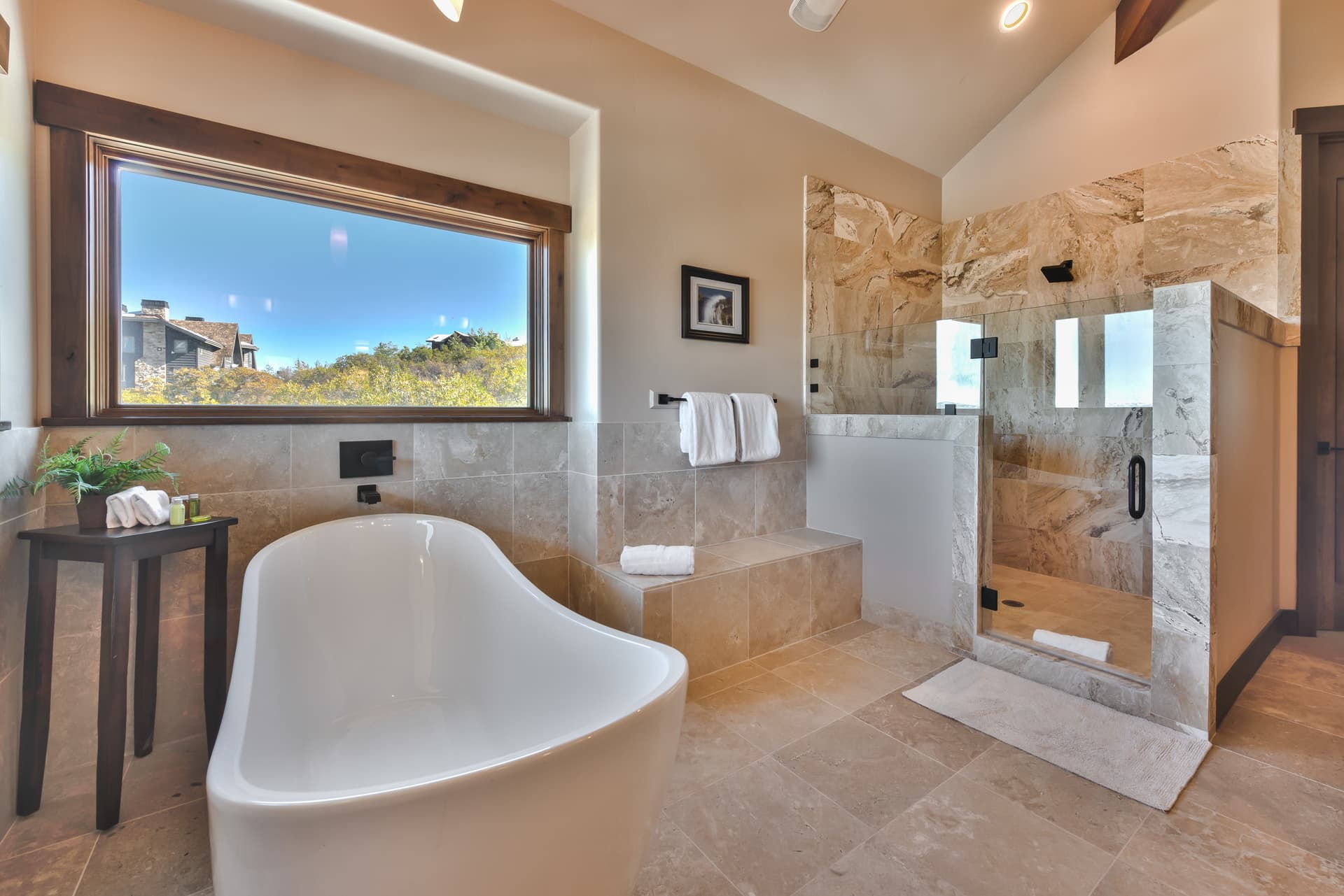 Majestic View - Image 47