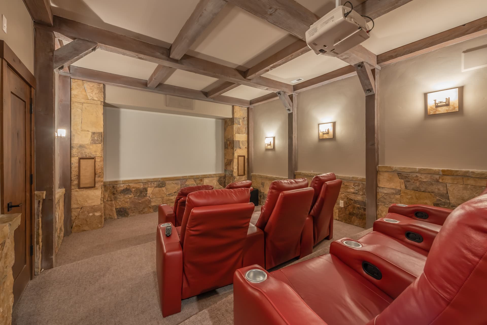 Majestic View - Image 39