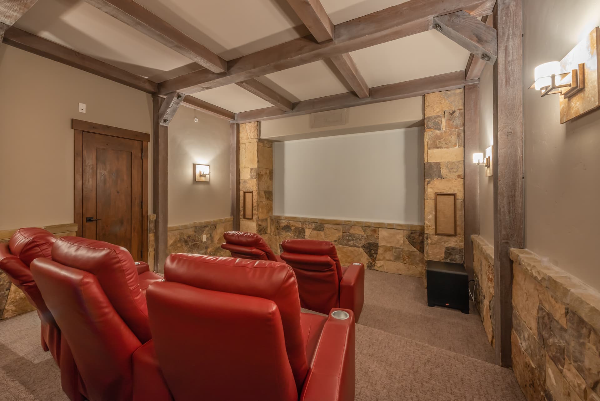 Majestic View - Image 40