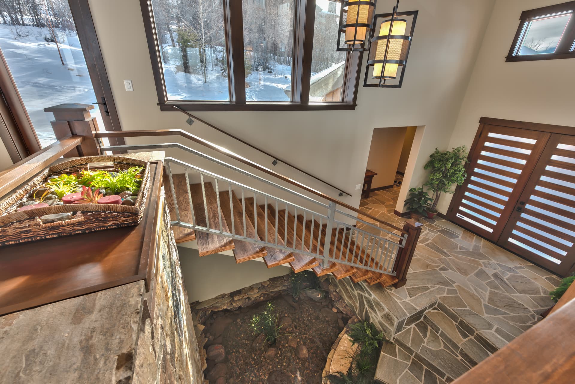 Majestic View - Image 67