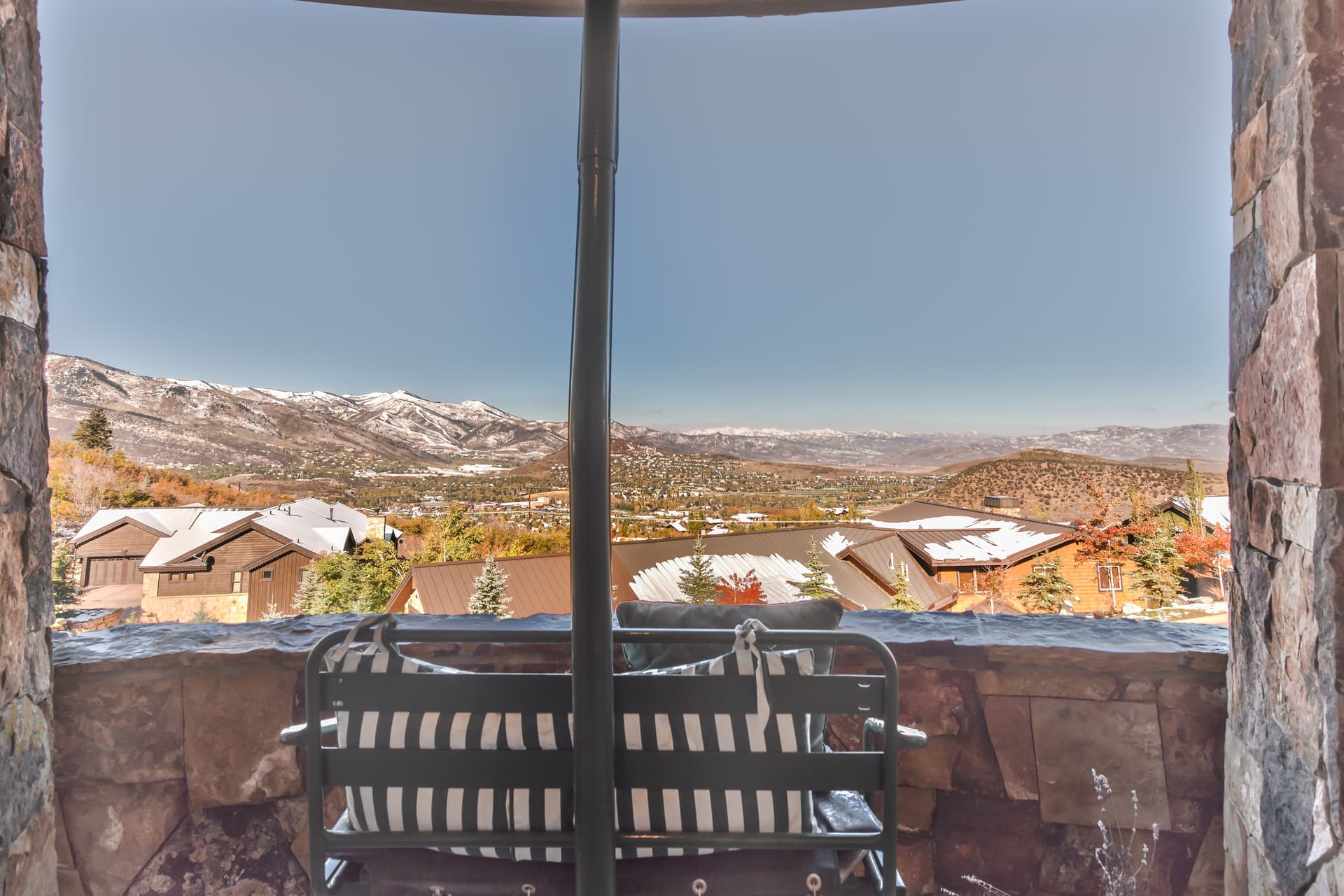 Majestic View - Image 63