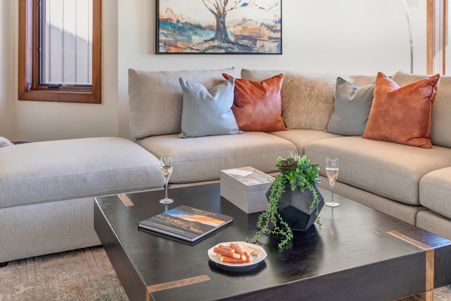 Pinnacle Retreat #1320 - Image 2