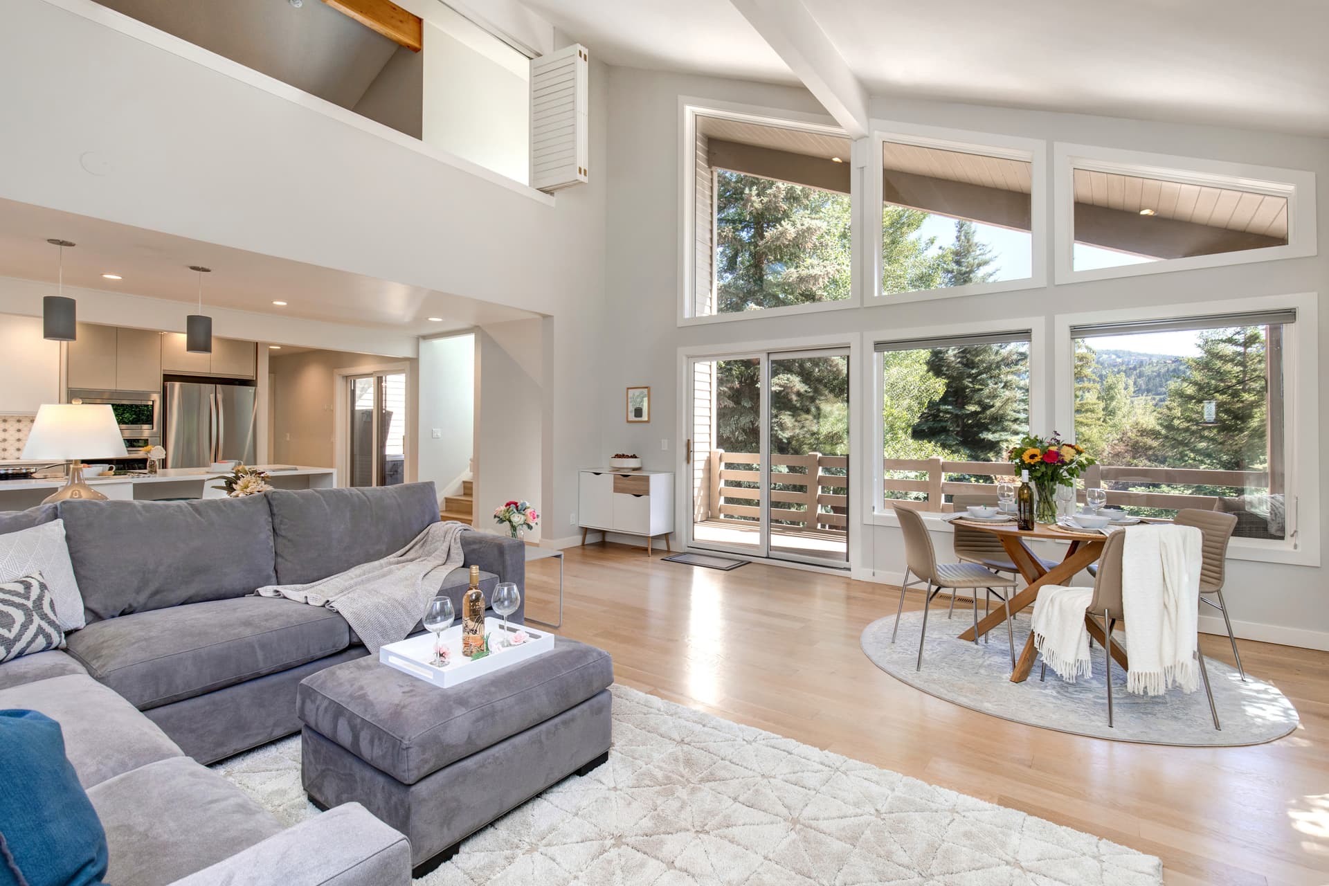 Queen Esther - Image 4