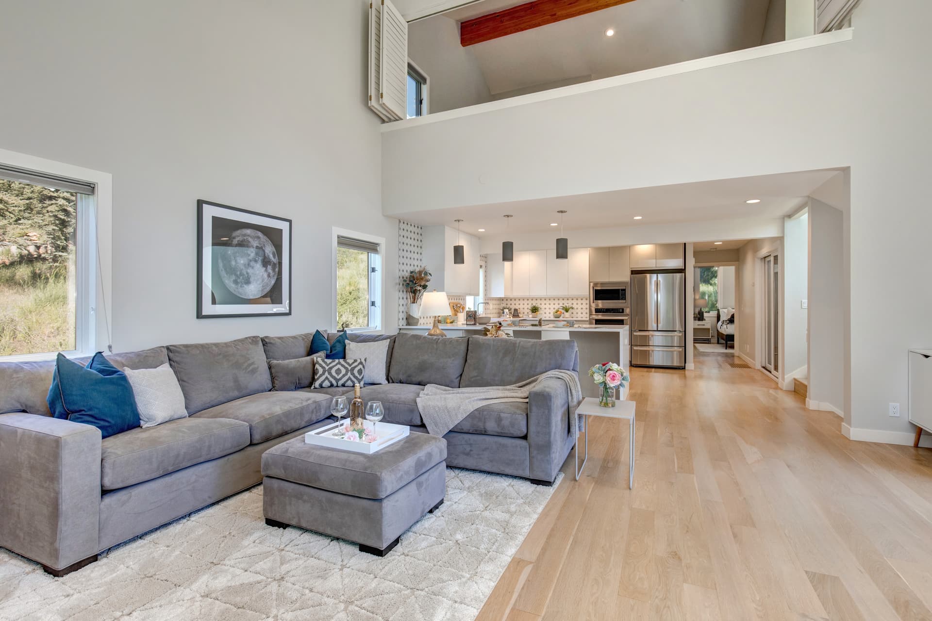 Queen Esther - Image 6