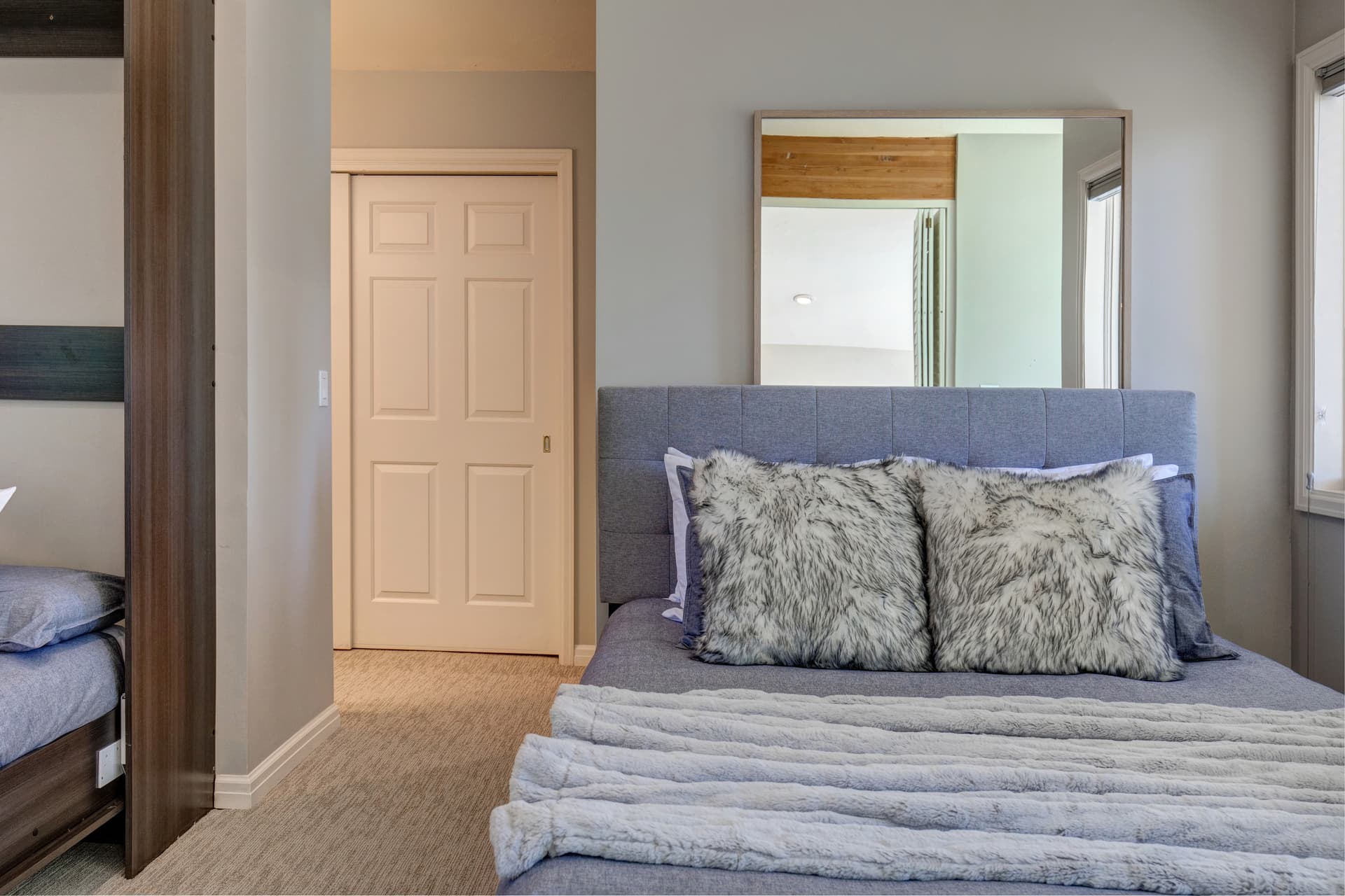 Queen Esther - Image 20