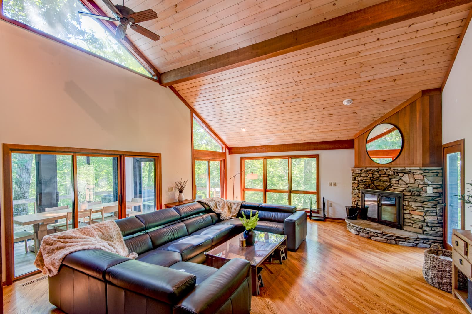 Deerwood Manor - Image 7