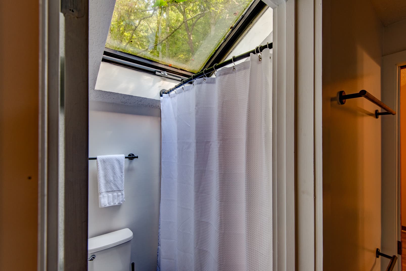 Deerwood Manor - Image 30