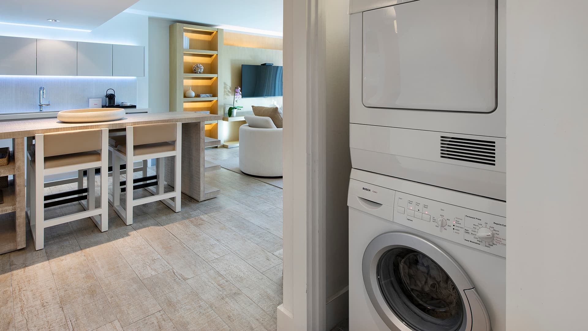 Del Mar Escape - Image 13