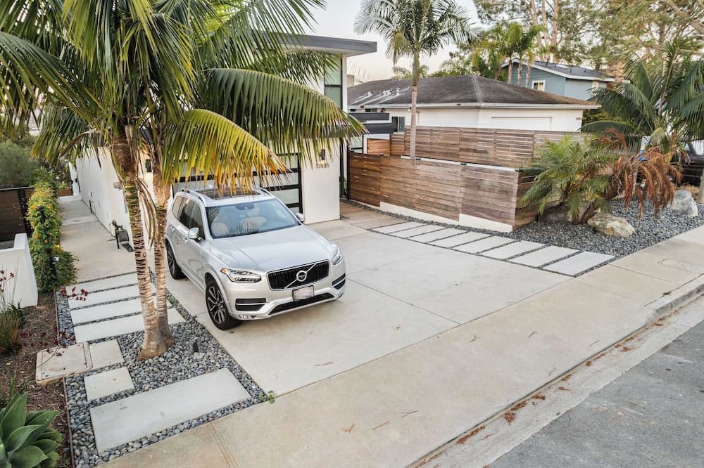 Del Mar Retreat - Image 18