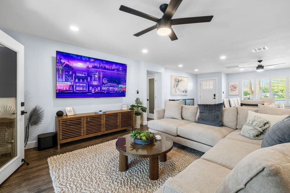 Desert Oasis Retreat - Image 4