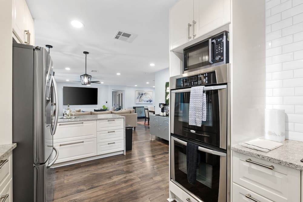 Desert Oasis Retreat - Image 10