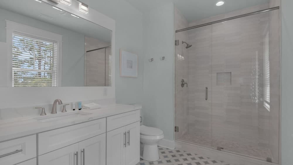 Resting Beach Face - Image 40