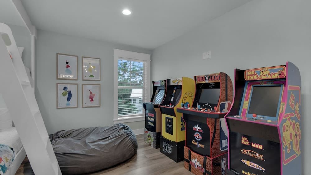 Resting Beach Face - Image 33