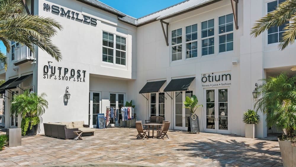 Resting Beach Face - Image 72