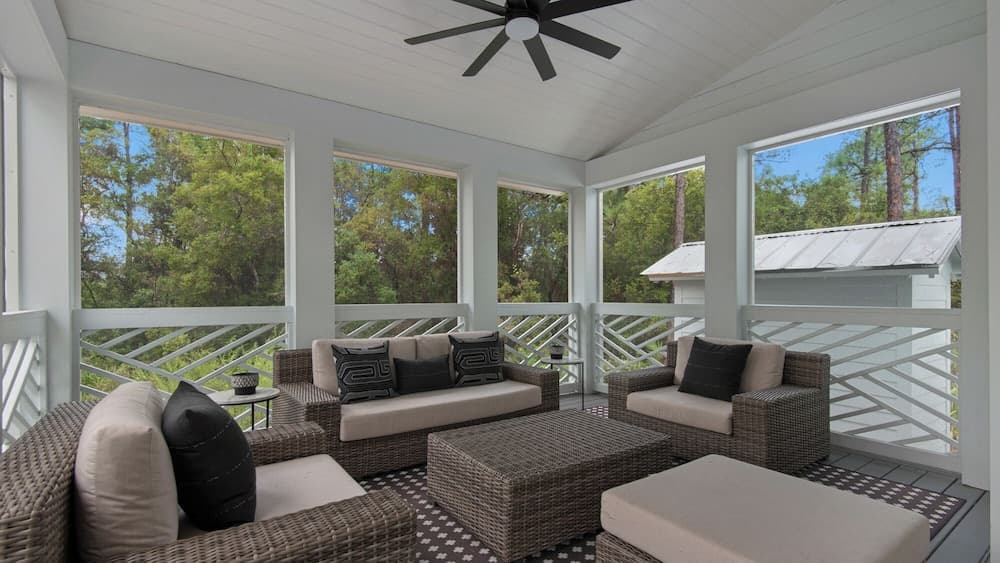 Resting Beach Face - Image 49