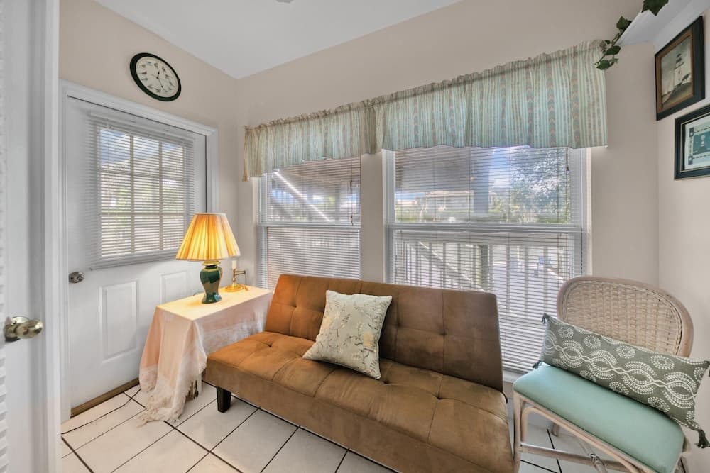 Destin-a-tion on the Water - Image 21