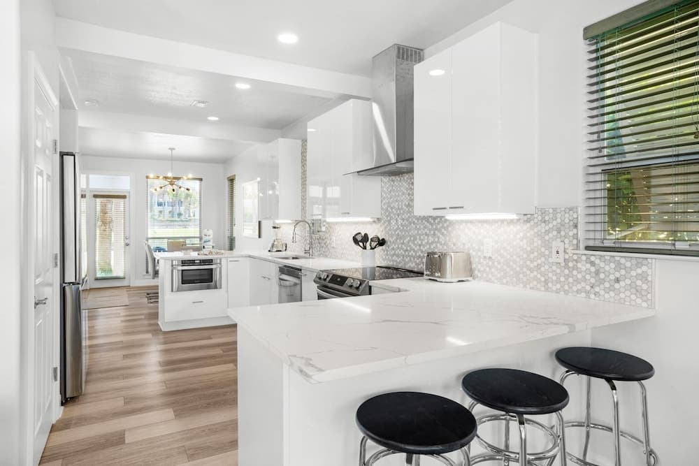 Destiny Beach Villas #17 - Image 5