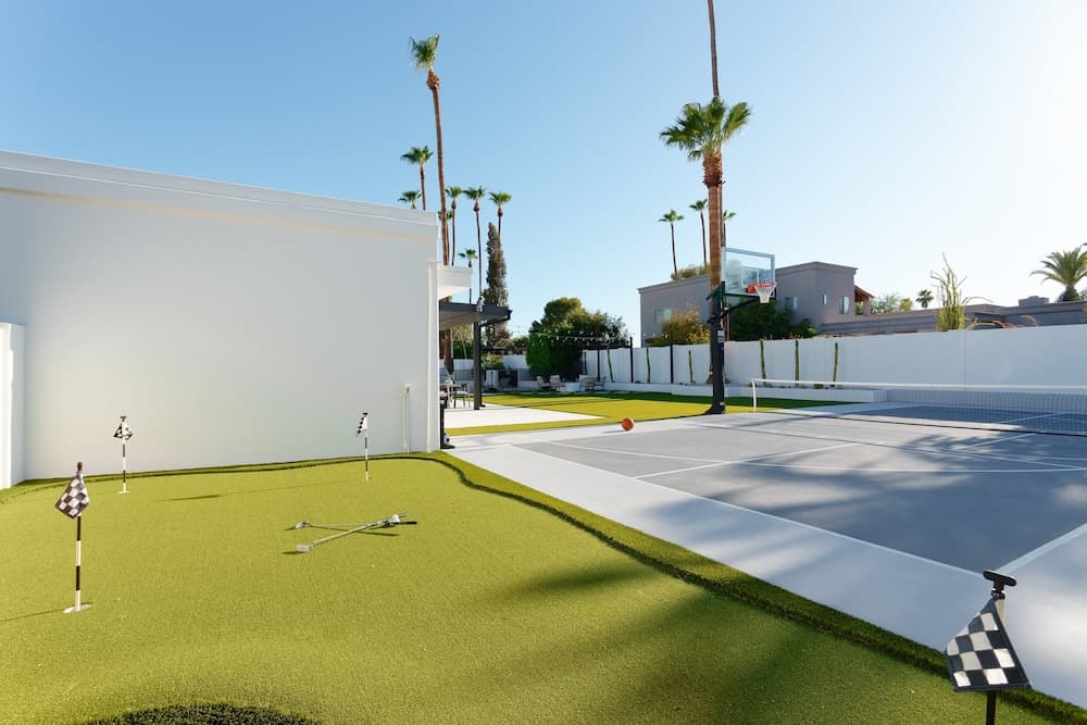 D&G Retreat - Image 54