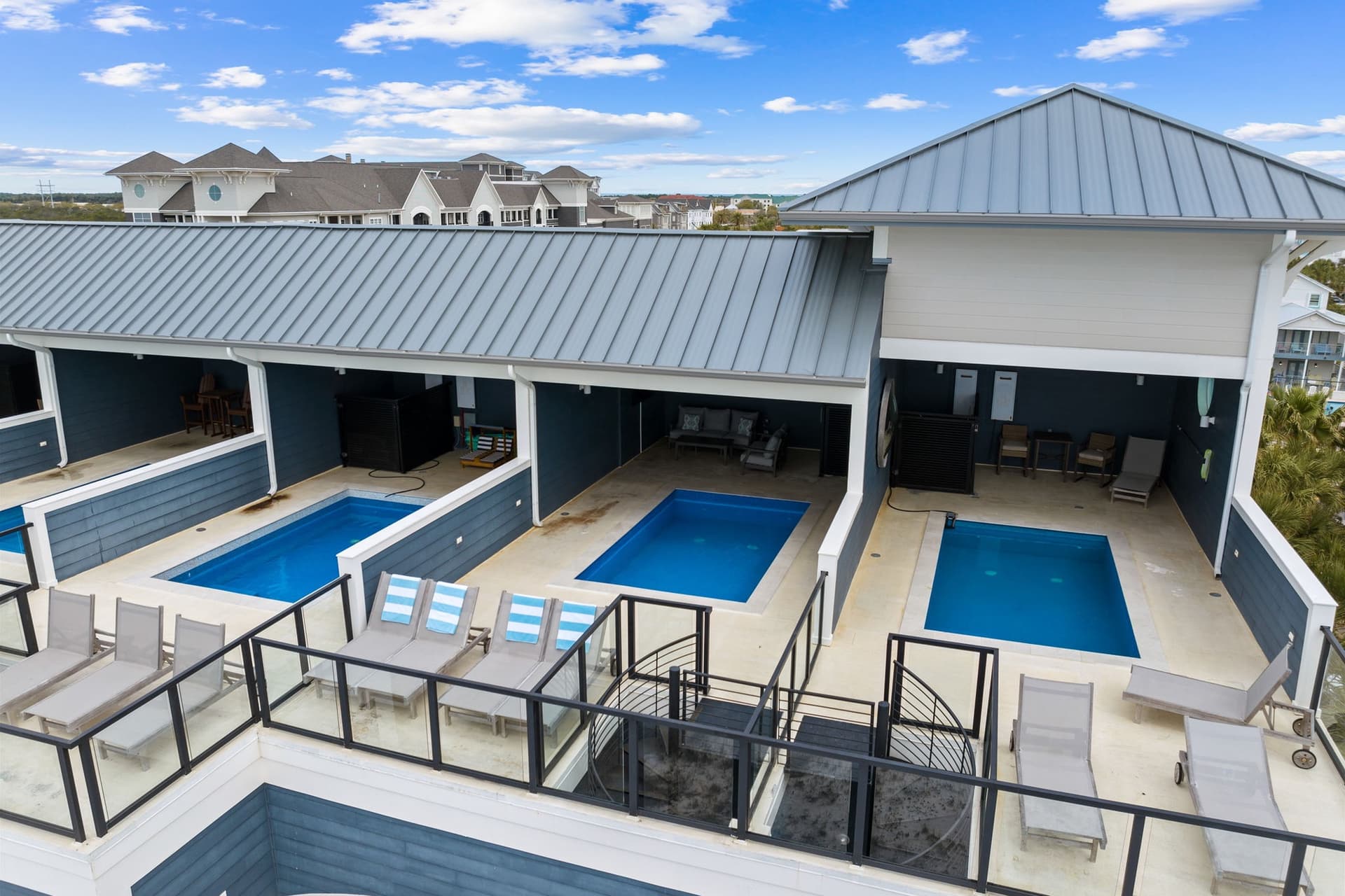 Beachside Haven - Image 37