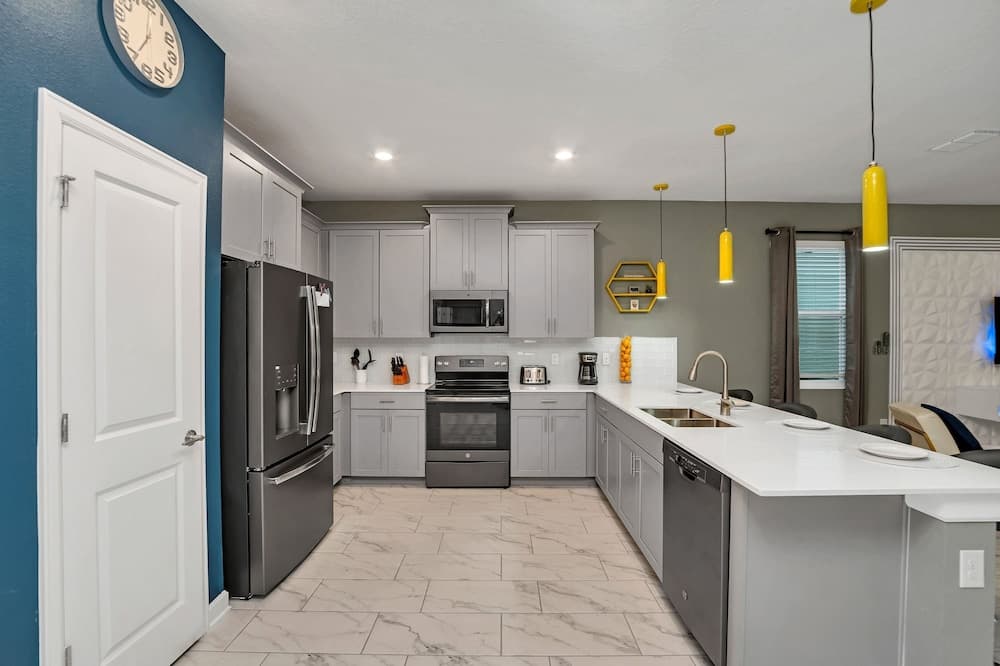 Storey Lake #2848 - Image 13