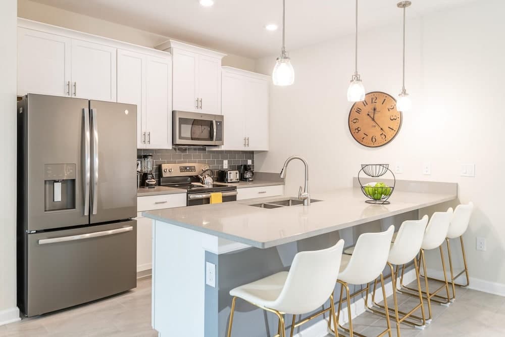 Disney Dream Home - Image 5