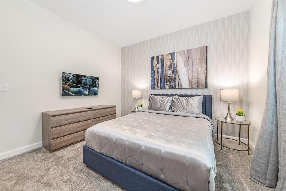 Disney Dream Home - Image 10