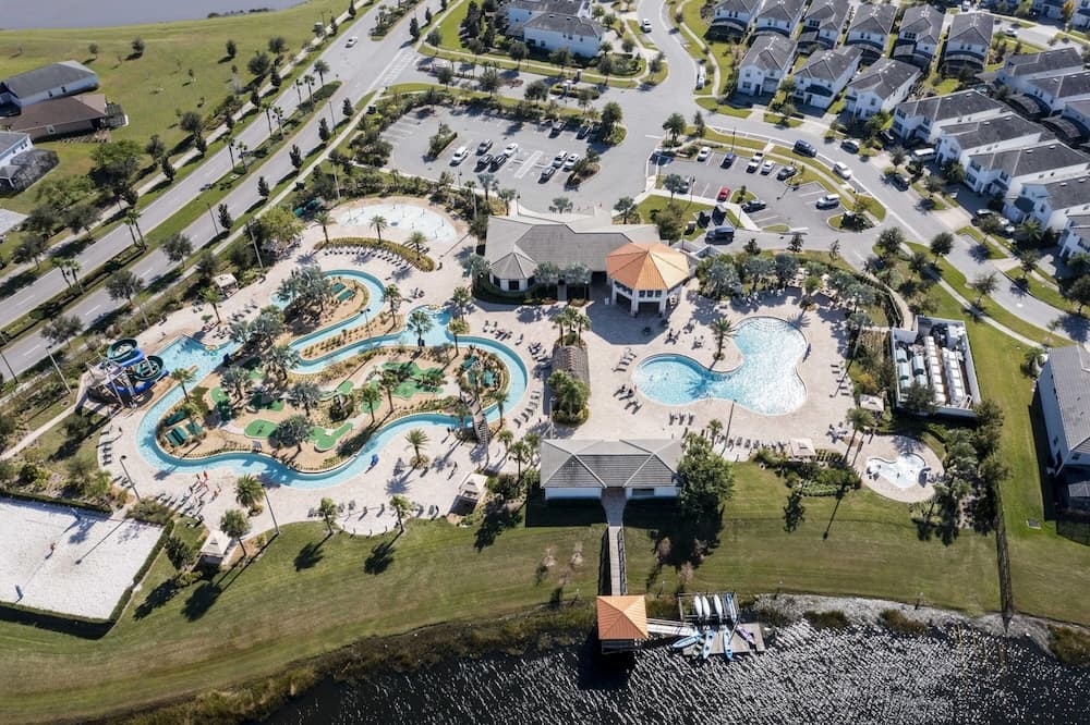 Disney Dream Home - Image 36