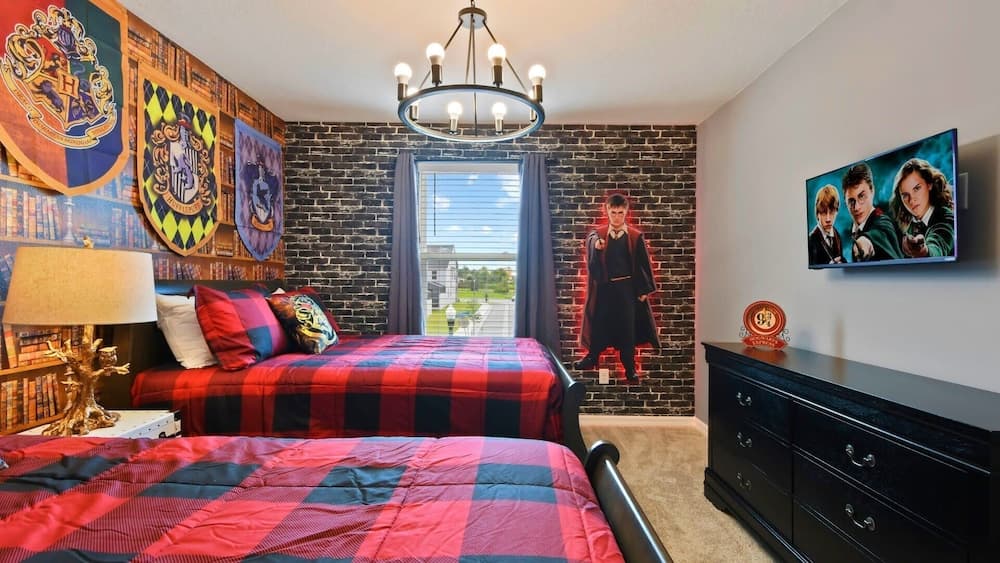 Disney Getaway #1899 - Image 16