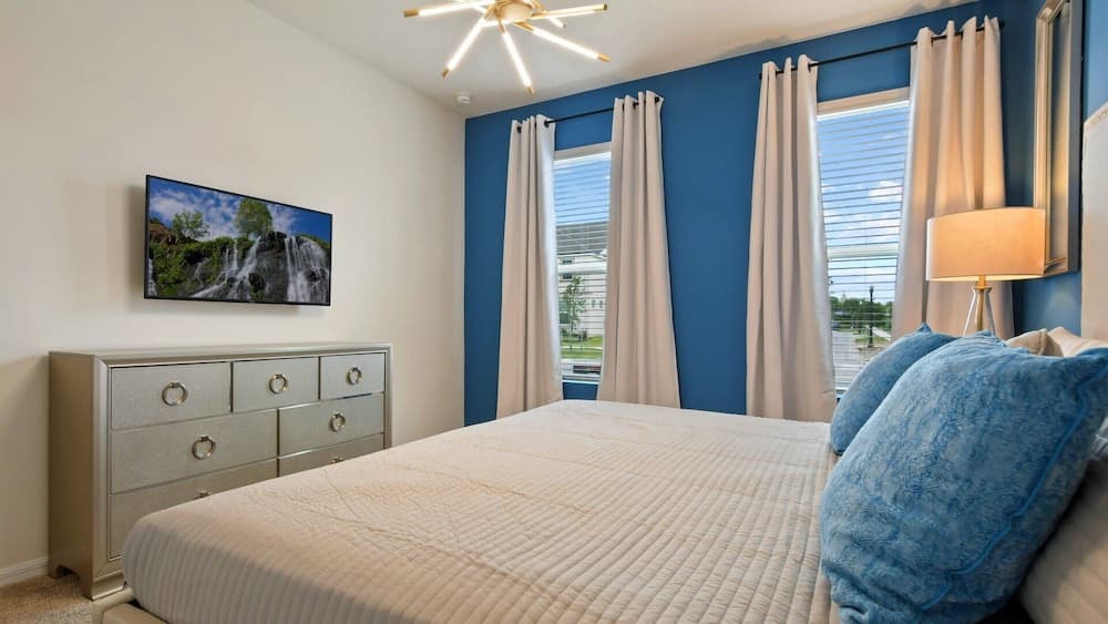 Disney Getaway #1899 - Image 19