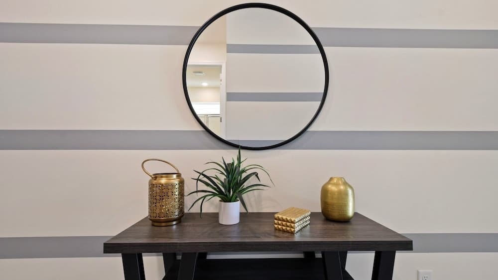 Disney Getaway #1899 - Image 11