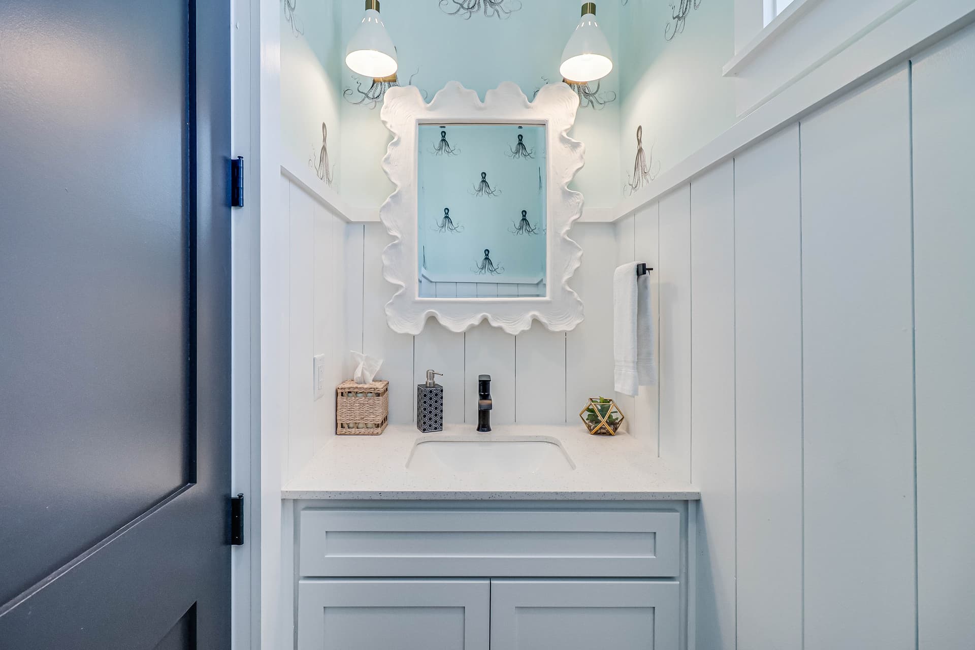 Dock Holiday - Image 31