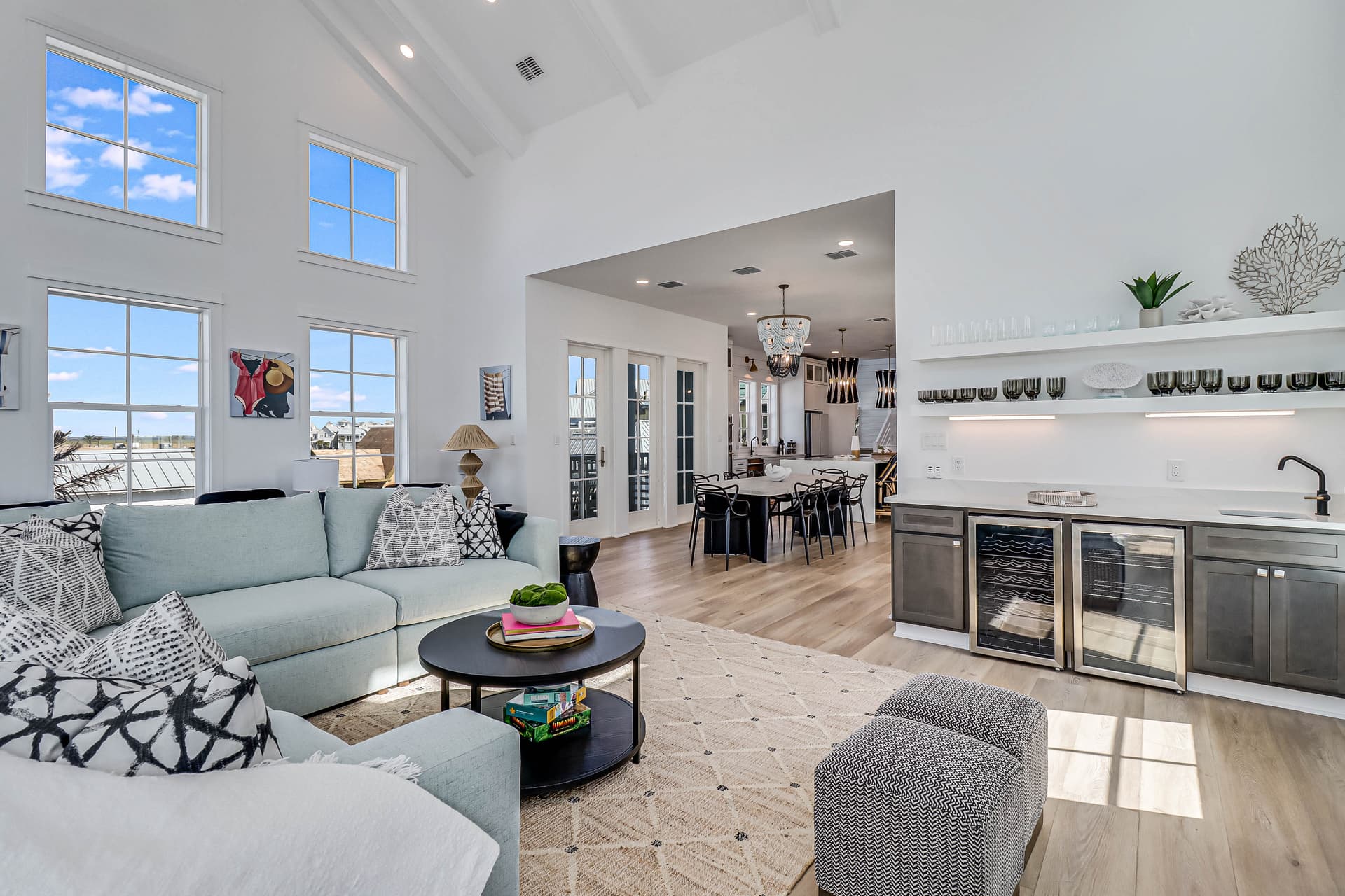 Dock Holiday - Image 4