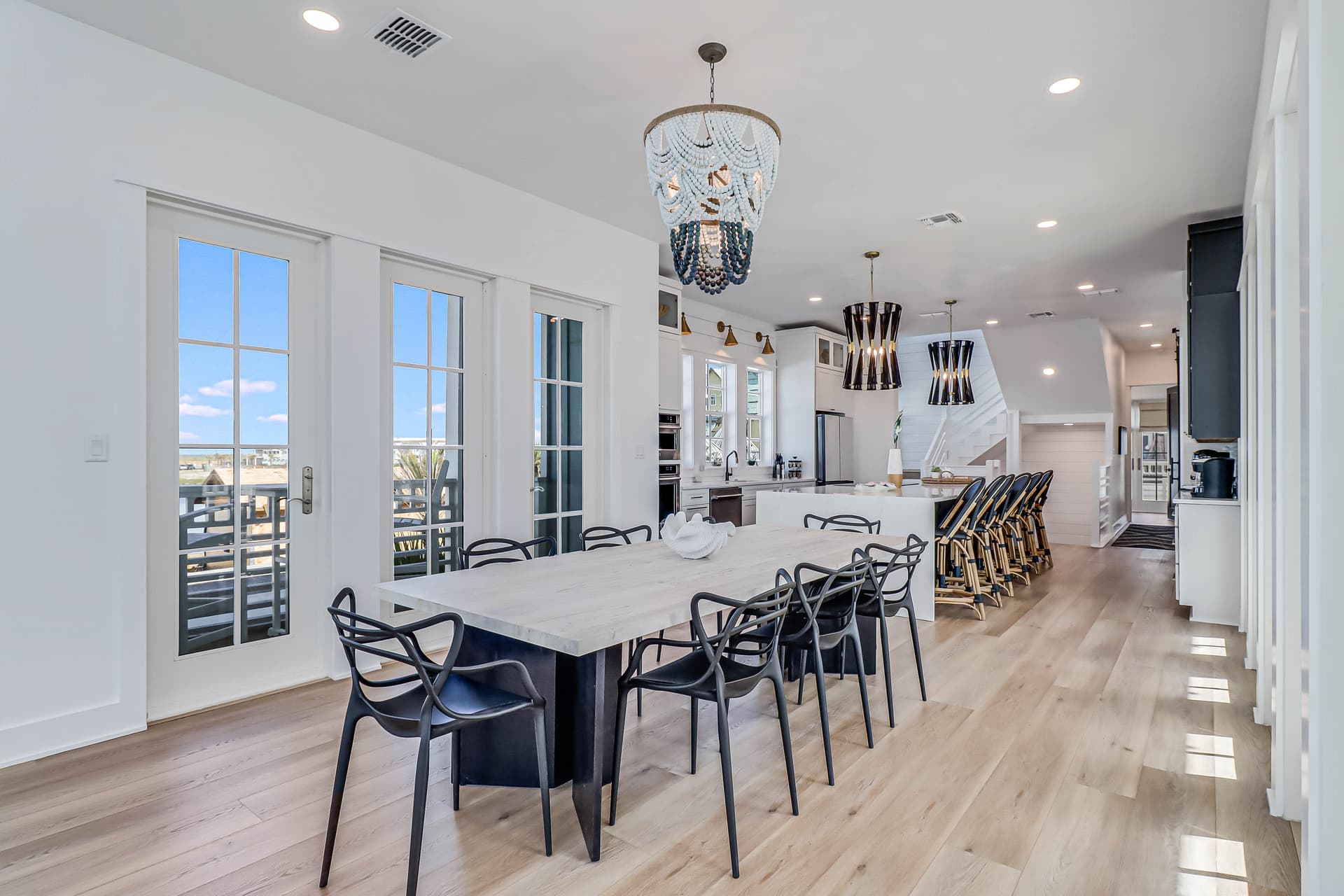 Dock Holiday - Image 5