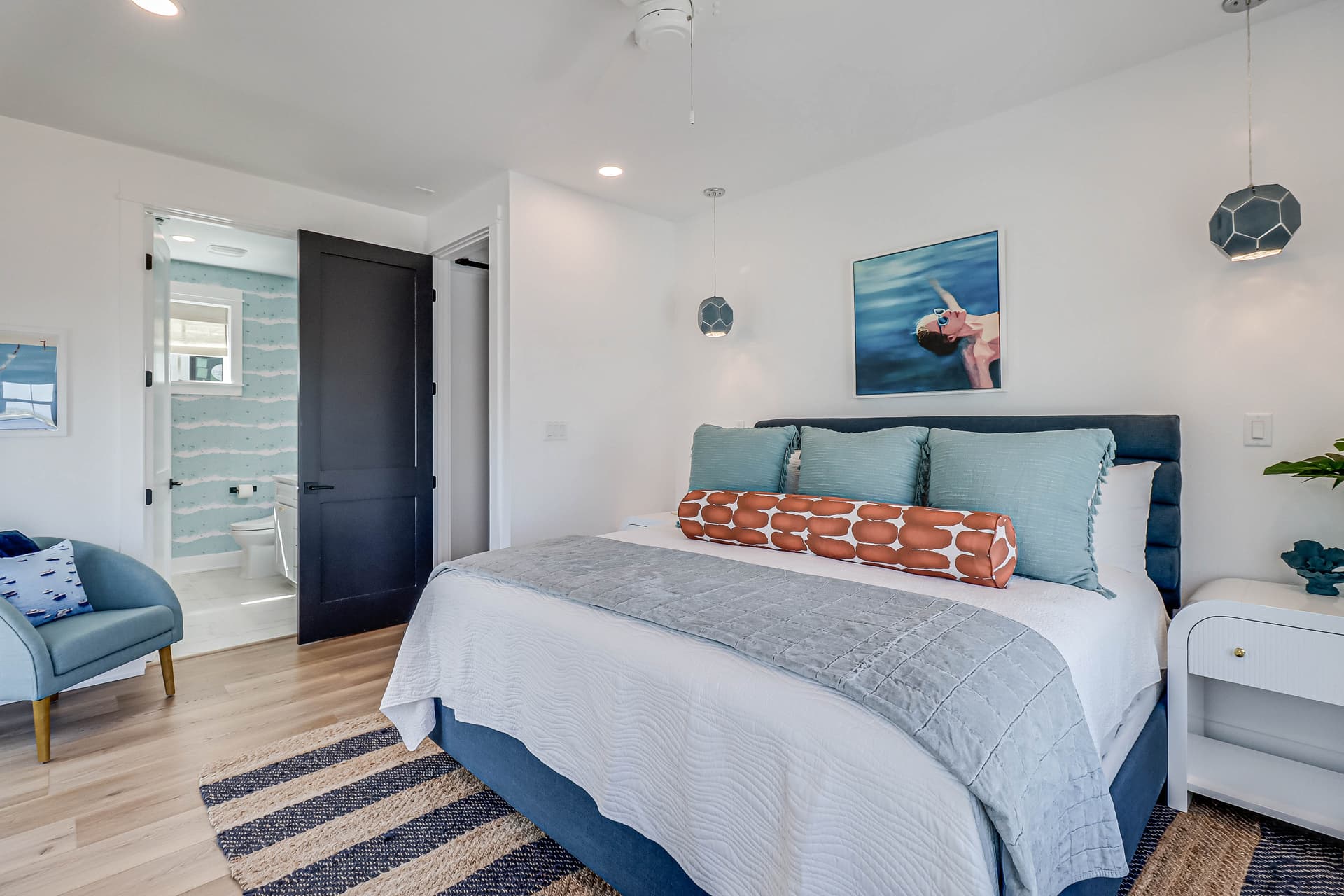 Dock Holiday - Image 29