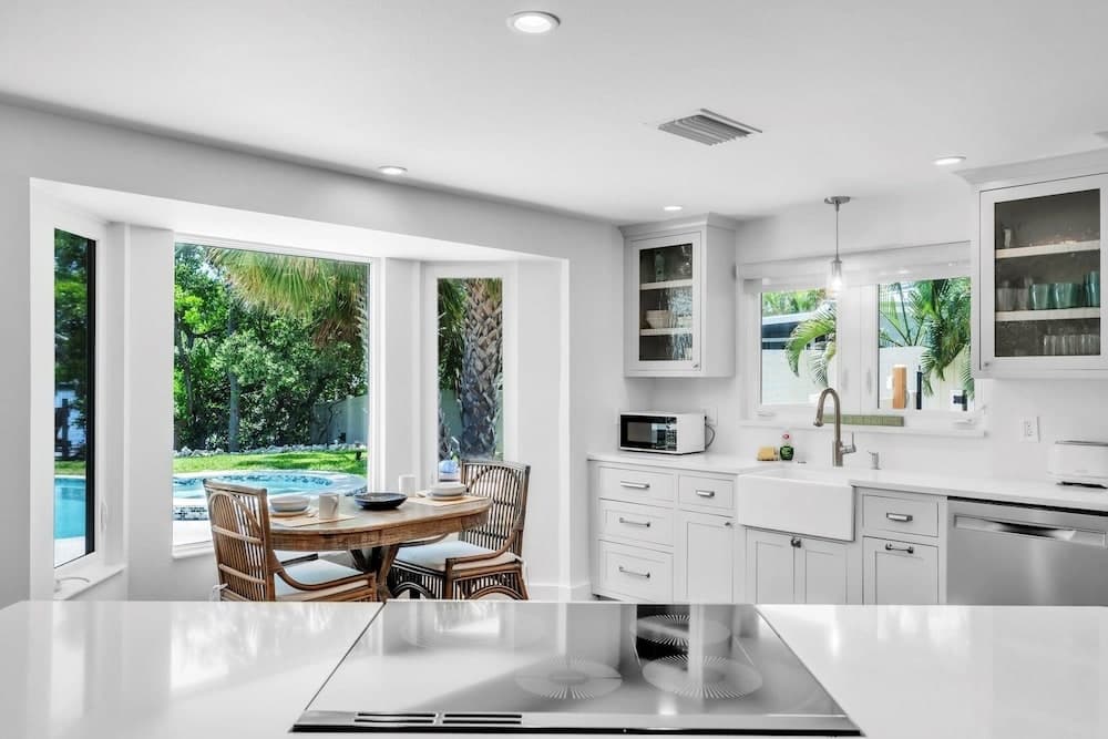 Dock Of The Bay - Image 10