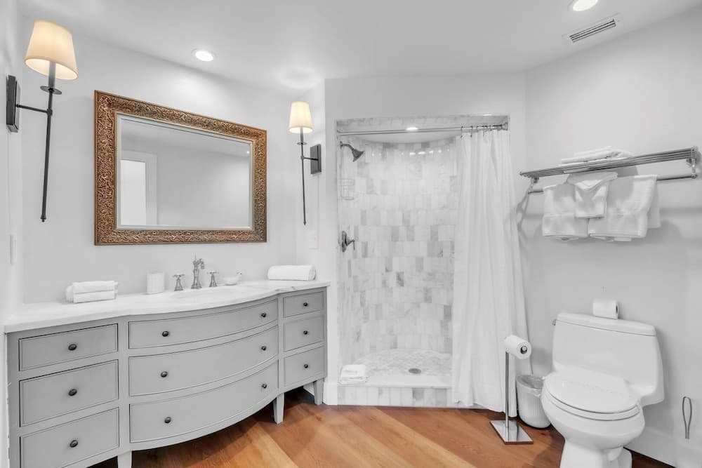 Dock Of The Bay - Image 17