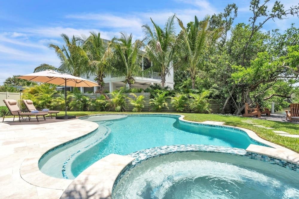 Dock Of The Bay - Image 2