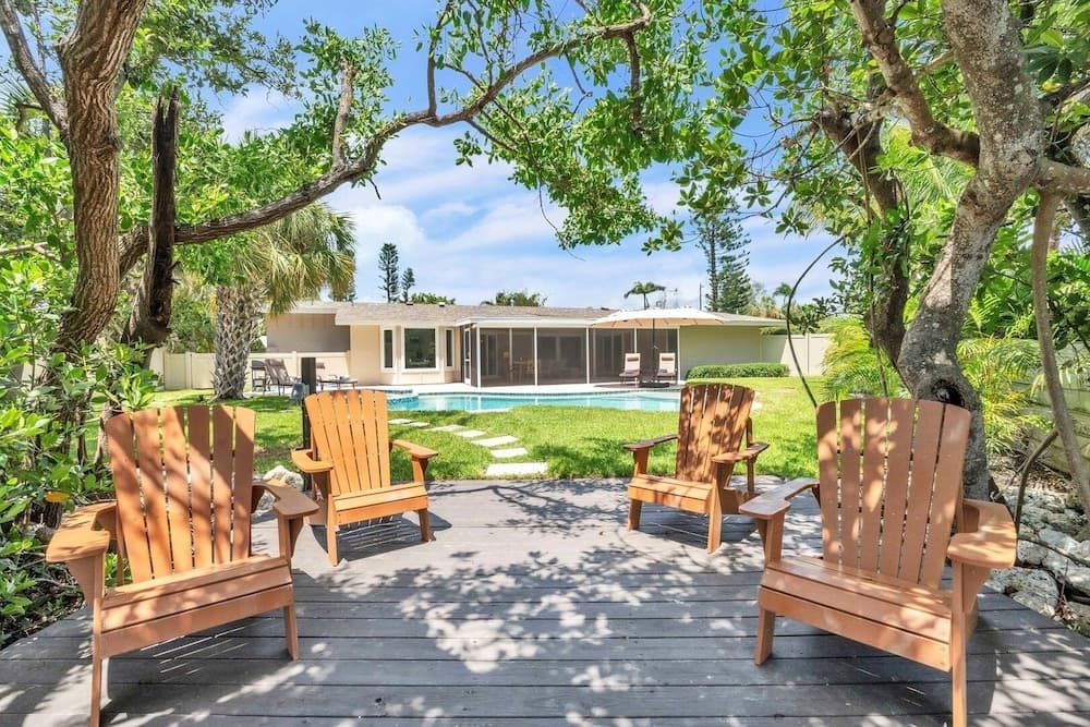 Dock Of The Bay - Image 28