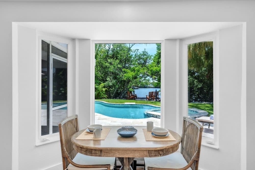 Dock Of The Bay - Image 9