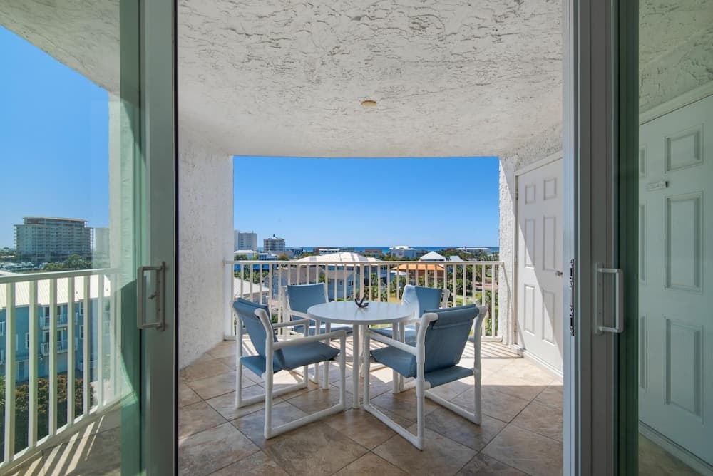 Dolphin Point #602A - Image 23