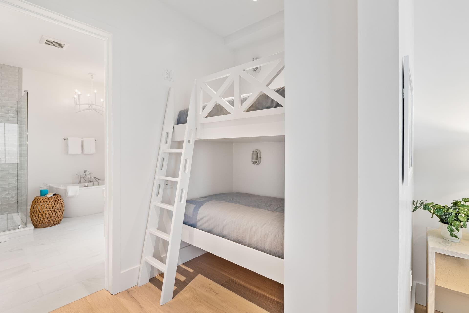 Domus Pacis - Image 20