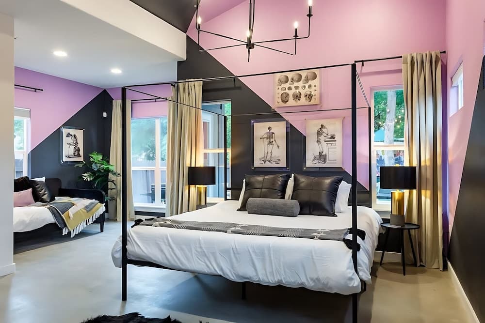 Austin Oasis - Image 4