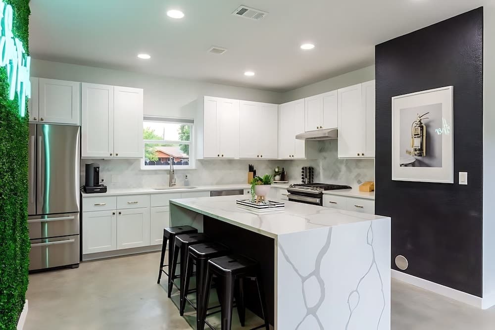 Austin Oasis - Image 5