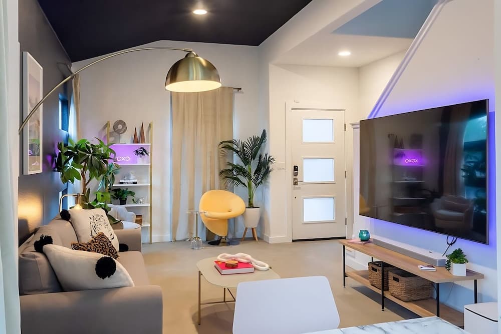 Austin Oasis - Image 3