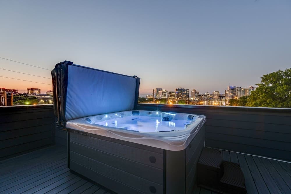 Downtown Dolly - Image 2