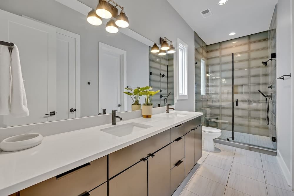 Downtown Dolly - Image 22